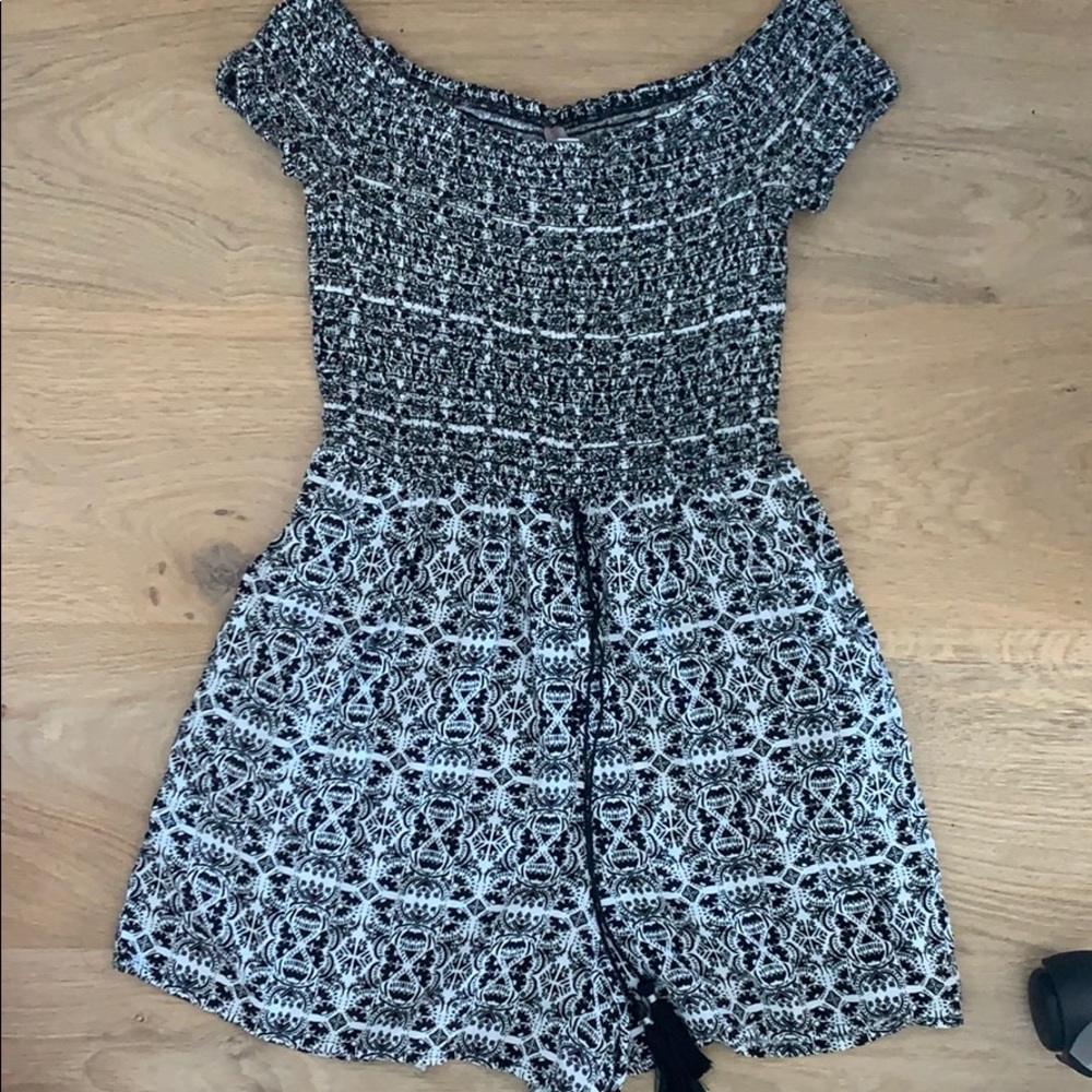 black at white patterned romper